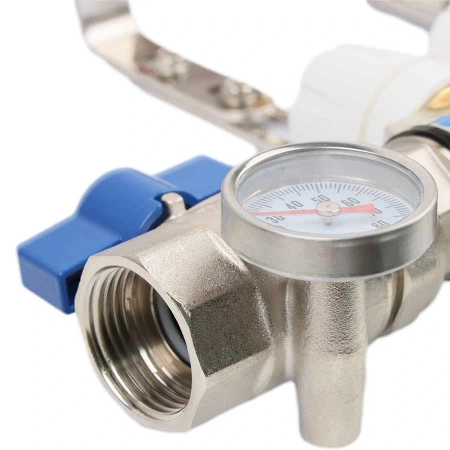 Коллекторная группа 1", 4 вых, латунный корпус