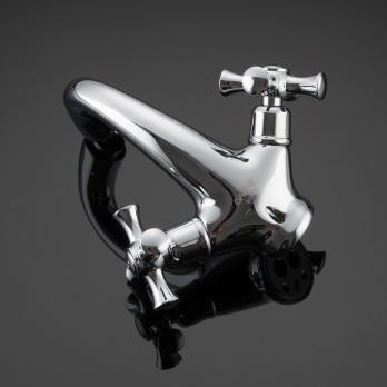 Смеситель для раковины 1/2 кер G1042 GAPPO литой, креп. 2 шпильки, ХРОМ