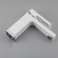 Смеситель для раковины 35к G1017-1 GAPPO литой, с гигиенической лейкой, БЕЛЫЙ-хром