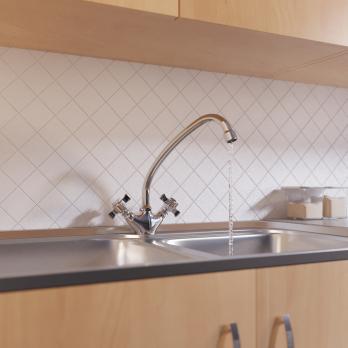 Смеситель для кухни 1/2 кер. MIXLINE ML30-03 "Classic"