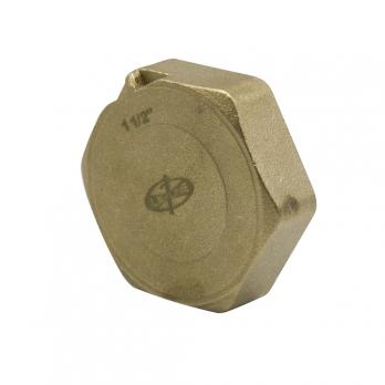 Заглушка 1 1/2'' вн ЛАТ с контр отв LEXLINE 40