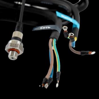 Частотный преобразователь FCP-2.2M с внеш. датчиком давл.(макс мощность 2,2 кВт,подключение 1/4'')