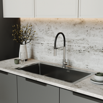 Смеситель для кухни 35k MIXLINE MLSS-0402 черный гибкий излив магнит, п/гайку САТИН