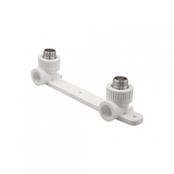 Уголок комб. нар 20х1/2'' с креплением двойной EVER® plast БЕЛЫЙ (Россия)