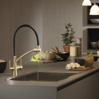 Смеситель для кухни 35к G4398-1 GAPPO гибкий излив, с вых. для питьевого фильтра, ЧЕРНЫЙ-Бронза