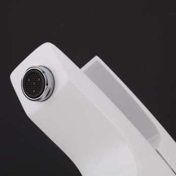 Смеситель для раковины 35к G1007-7 GAPPO литой, п/гайку, БЕЛЫЙ-ХРОМ