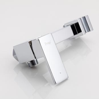 Смеситель с гигиенической лейкой 25k F7504 (хром, латунь)