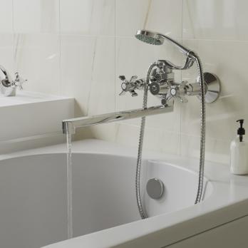 Смеситель для ванны и раковины 1/2 кер. MIXLINE ML30-02  "Classic"