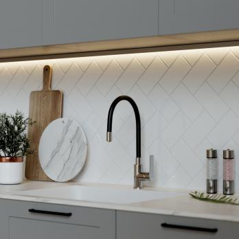 Смеситель для кухни 35к MIXLINE ML35-097 гибкий излив, б/отв, боковая, черный