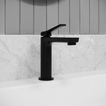 Смеситель для раковины 25к IDDIS PARBL00i01 "Parker" литой, под шпильку, ЧЕРНЫЙ матовый