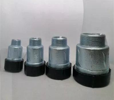 Обжимной соединитель из ковкого чугуна, с наружной резьбой. 1/2"